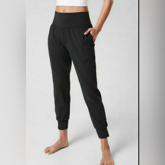 Athleta Black Cruise Jogger. Size MT. Excellent Condition. - Picture 2 of 10